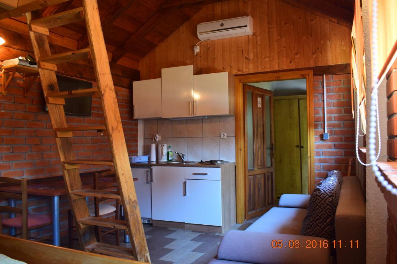 Apartment Kristic 2 Ґрабовац Екстер'єр фото